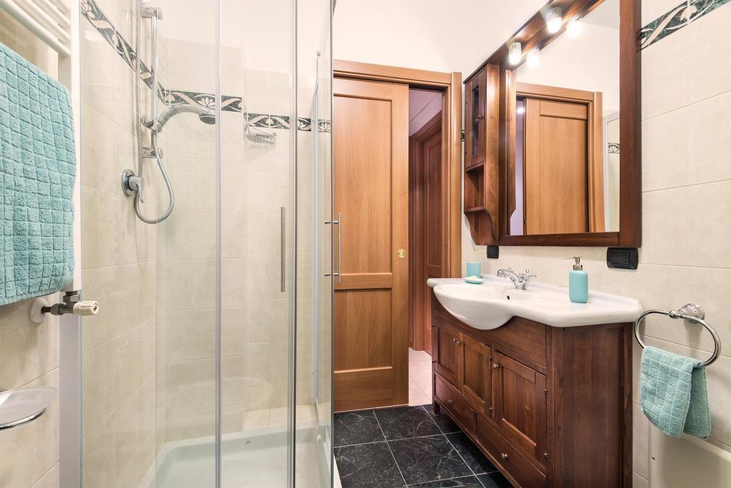Airone Apartment ノヴァーラ エクステリア 写真